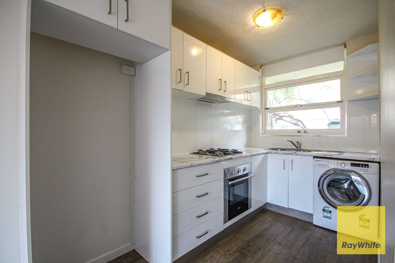 69 Chatsworth Road, Greenslopes QLD 4120, Greenslopes - Thumbnail 8