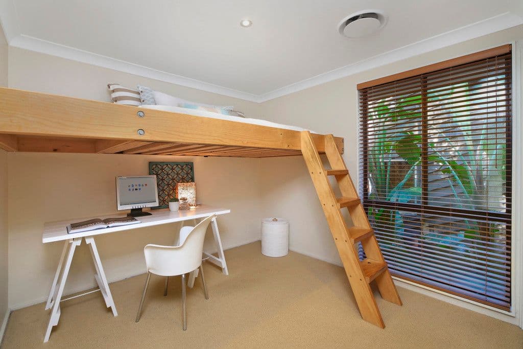 128 Lake Shore Drive, North Avoca - Thumbnail 6