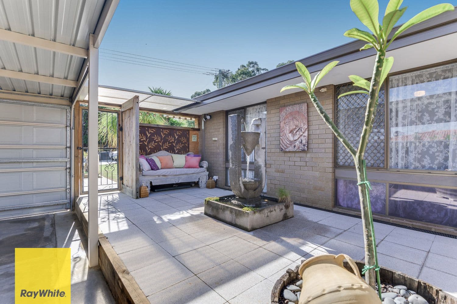 38 Burnham Way, Girrawheen WA 6064, Girrawheen - Thumbnail 4