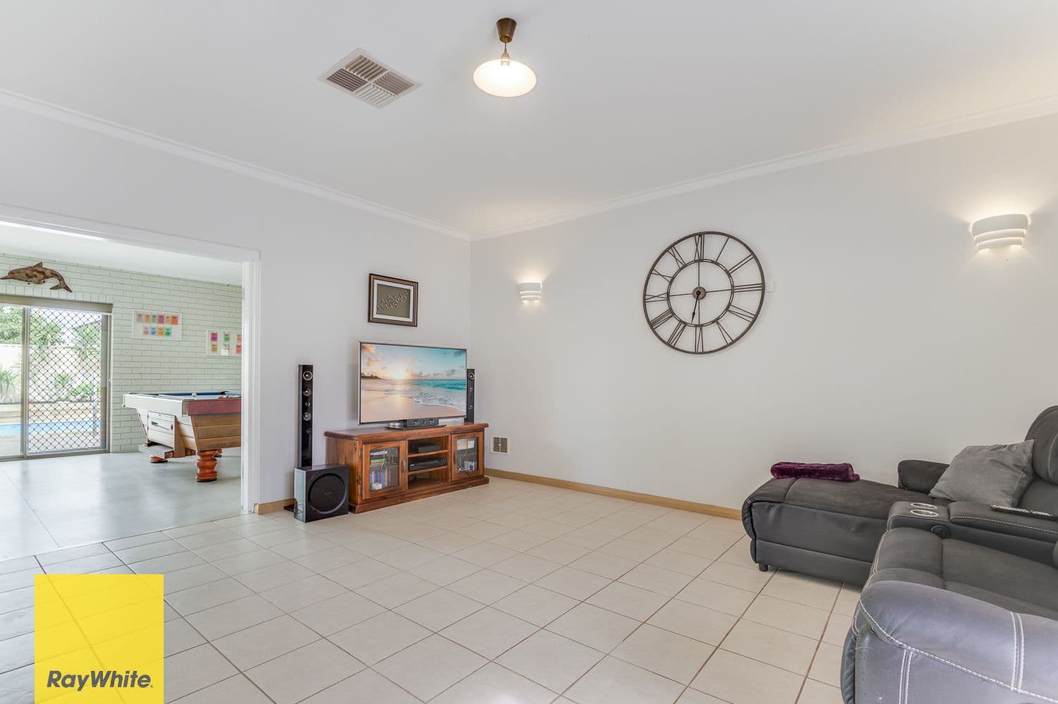 38 Burnham Way, Girrawheen WA 6064, Girrawheen - Thumbnail 8