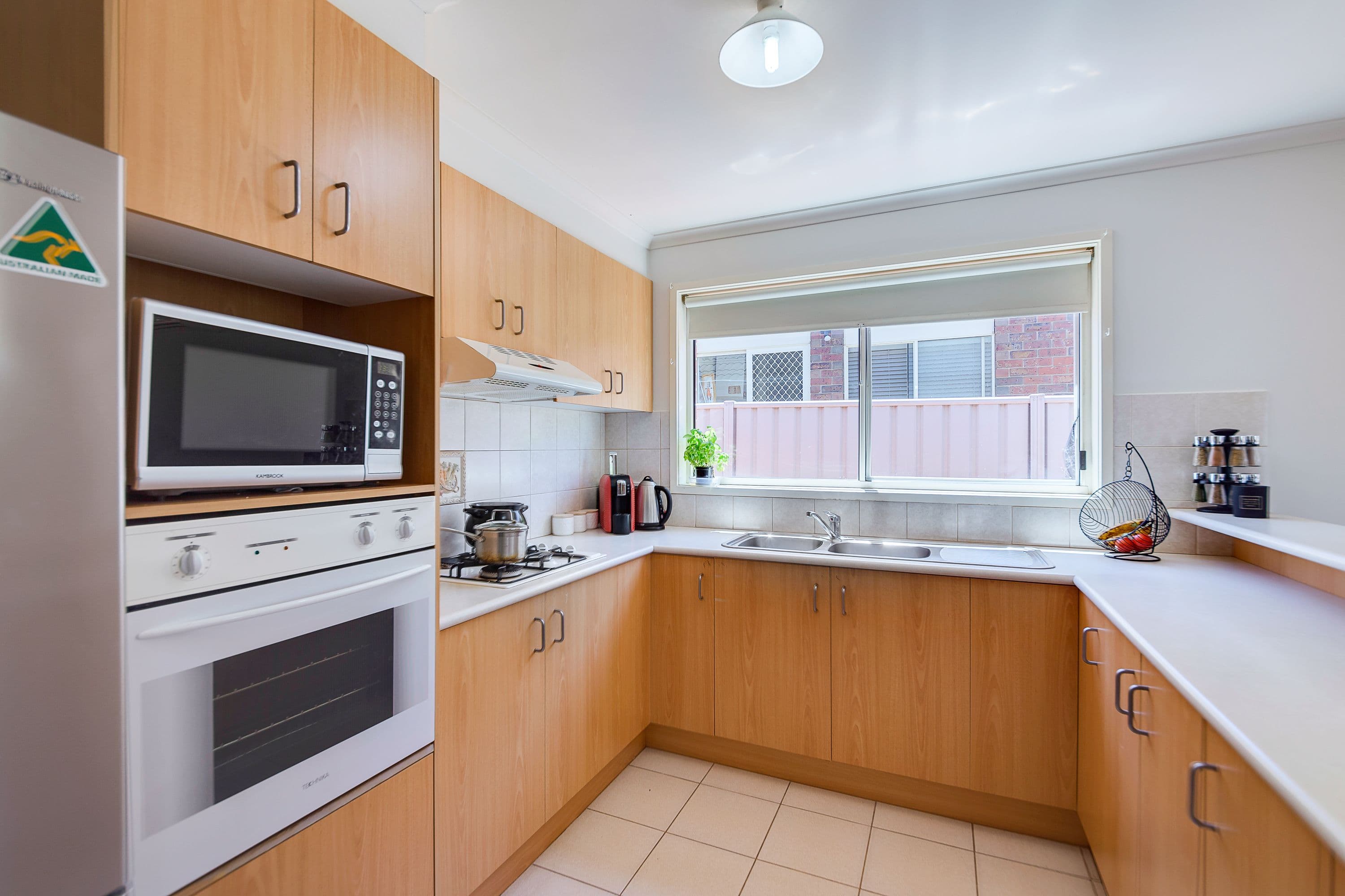 16 Erindale Place, Craigieburn VIC 3064, Craigieburn - Thumbnail 2