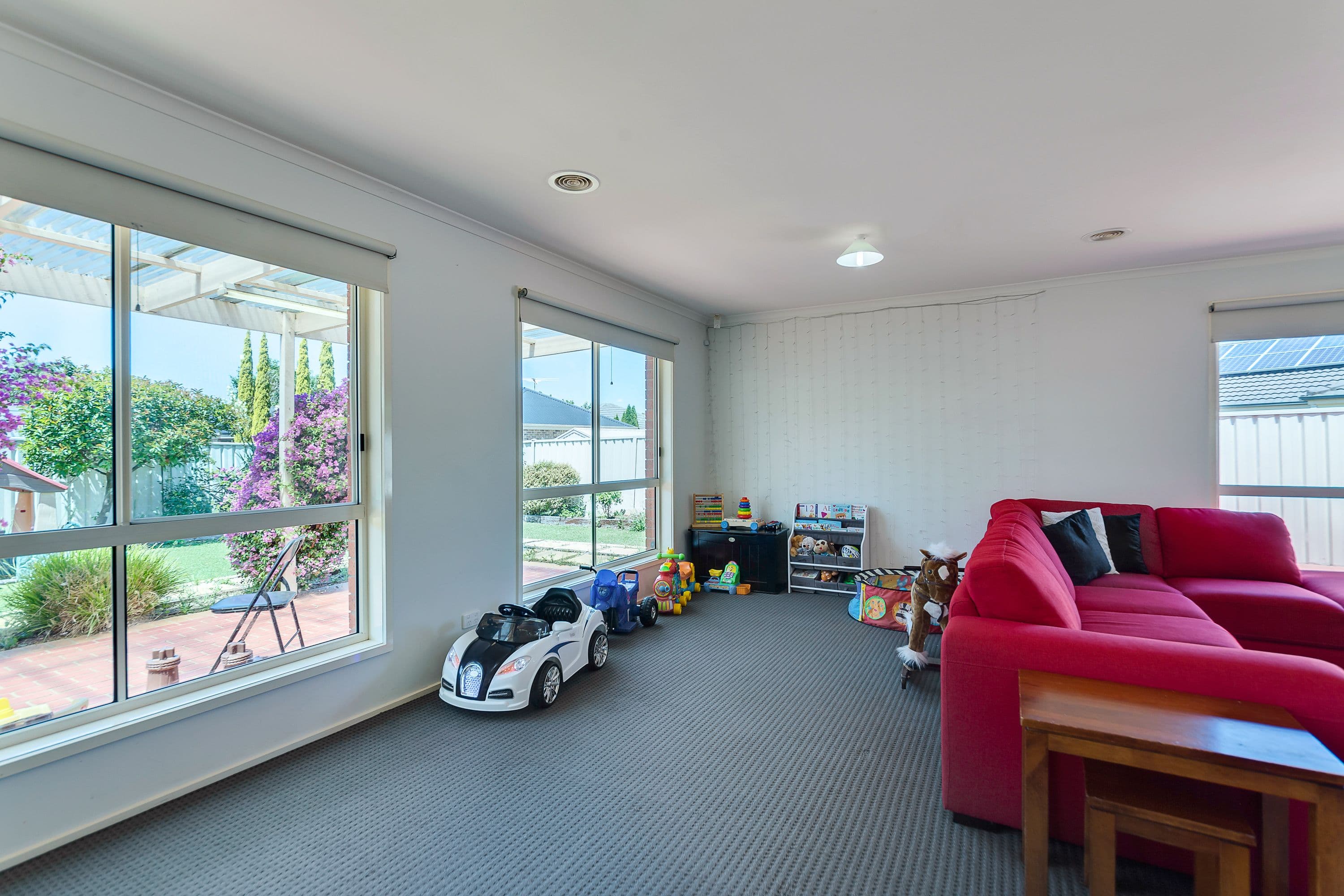 16 Erindale Place, Craigieburn VIC 3064, Craigieburn - Thumbnail 4