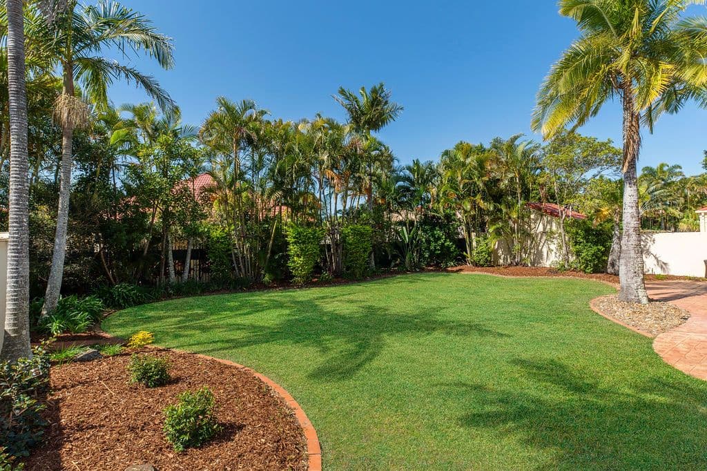 1639 Riverdale Drive, Hope Island QLD 4212, Hope Island - Thumbnail 4