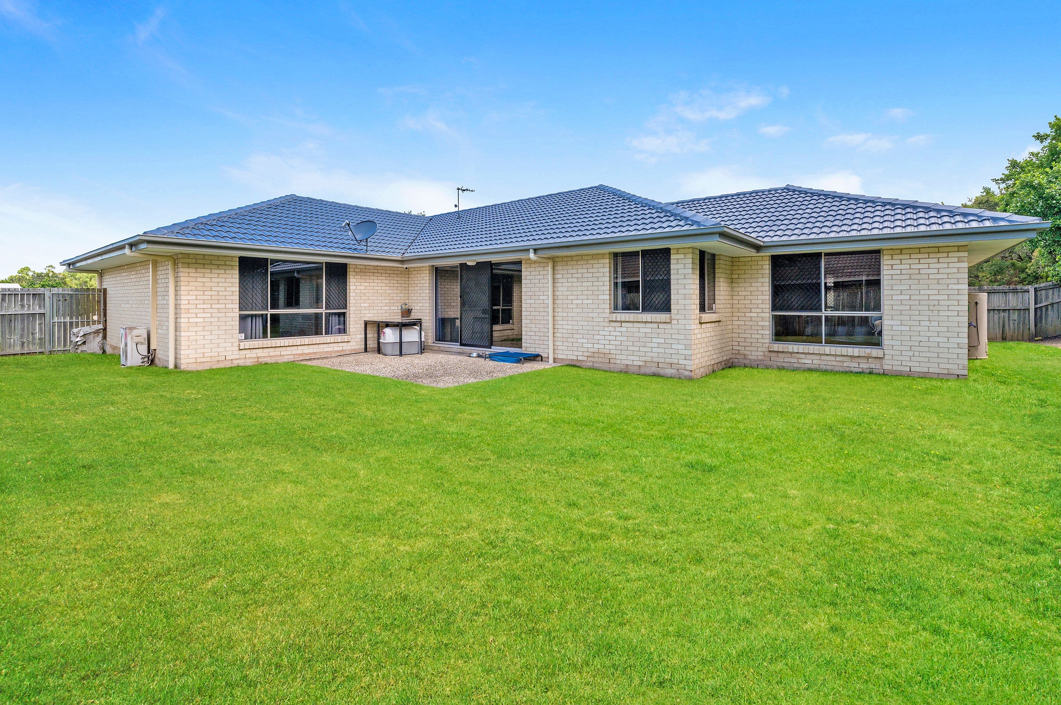 19 Ferncliffe Street, Upper Coomera QLD 4209, Upper Coomera - Thumbnail 4