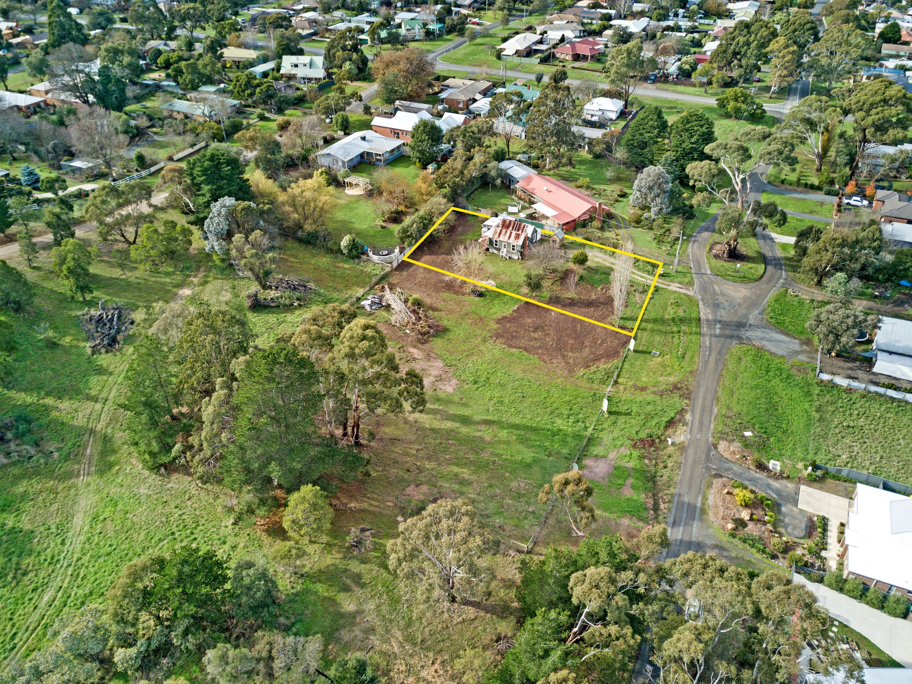 206 Nolan Street, Buninyong VIC 3357, Buninyong - Thumbnail 3