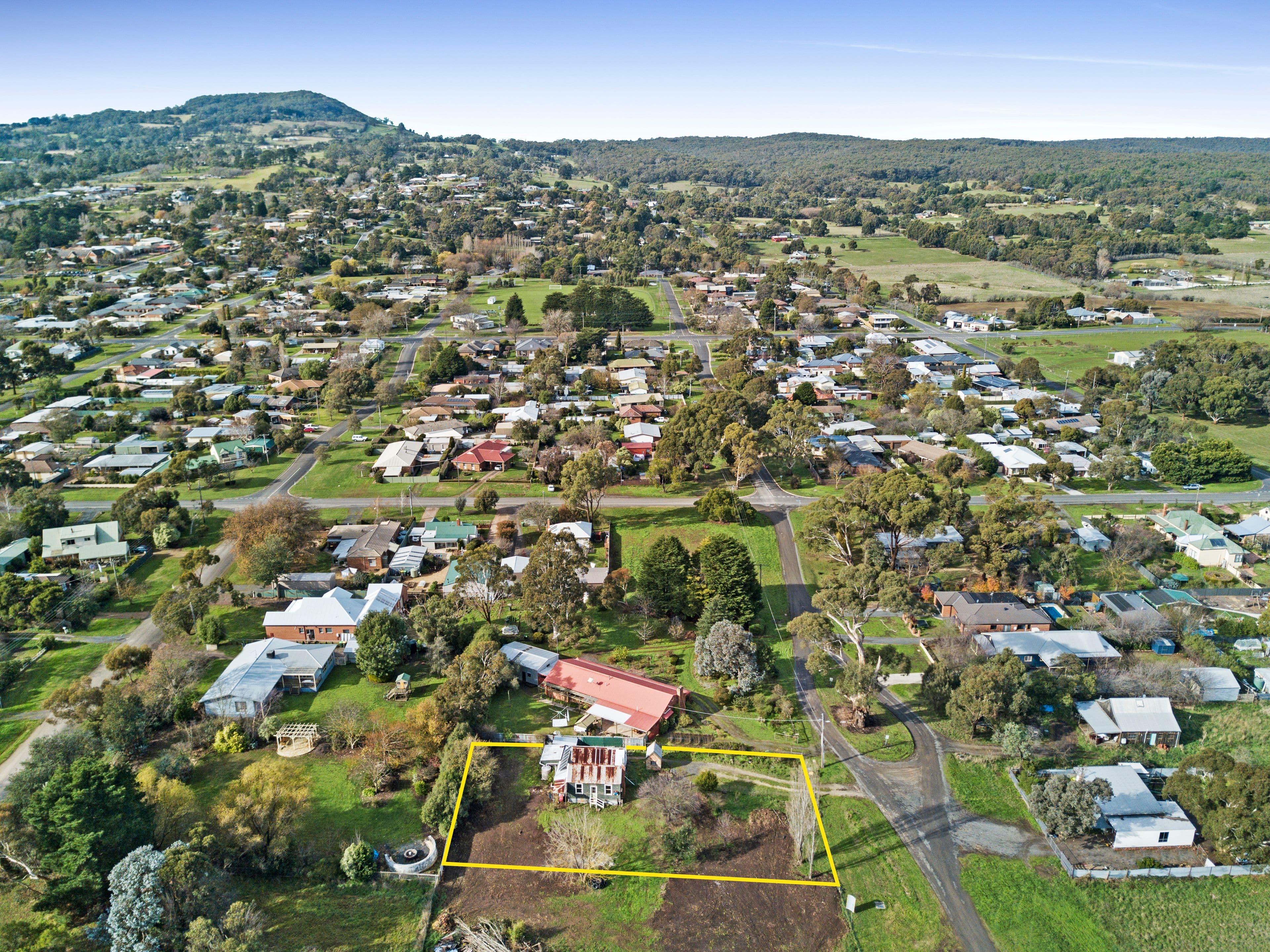 206 Nolan Street, Buninyong VIC 3357, Buninyong - Thumbnail 5