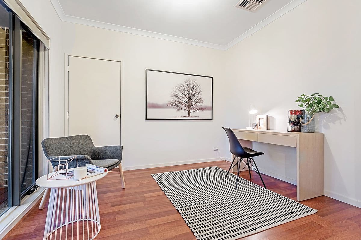 46 Middlesborough Drive, Craigieburn VIC 3064, Craigieburn - Thumbnail 2