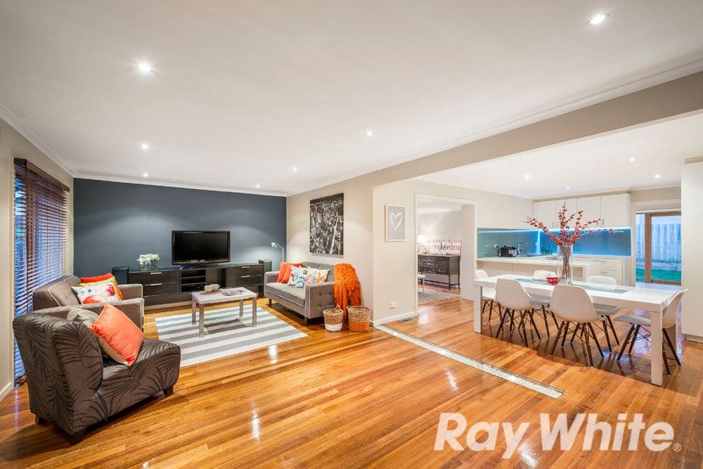 26 Nevana Street, SCORESBY VIC 3179, Scoresby - Thumbnail 2