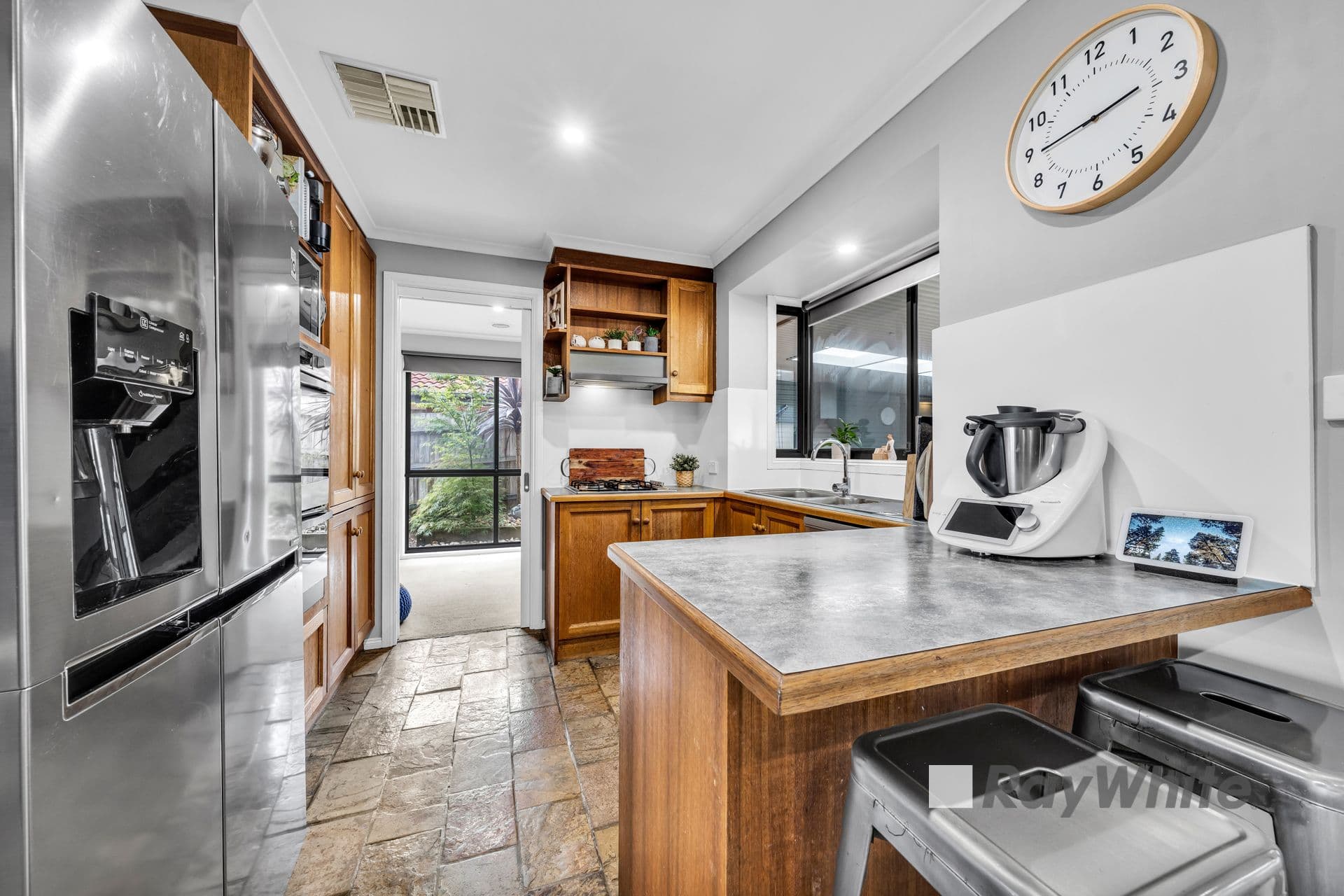 8 Bowman Close, Narre Warren South VIC 3805, Narre Warren South - Thumbnail 5