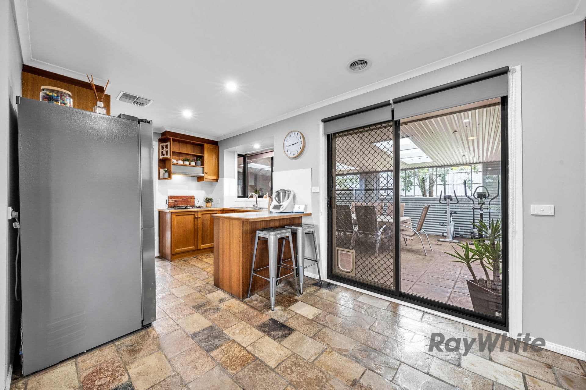 8 Bowman Close, Narre Warren South VIC 3805, Narre Warren South - Thumbnail 6