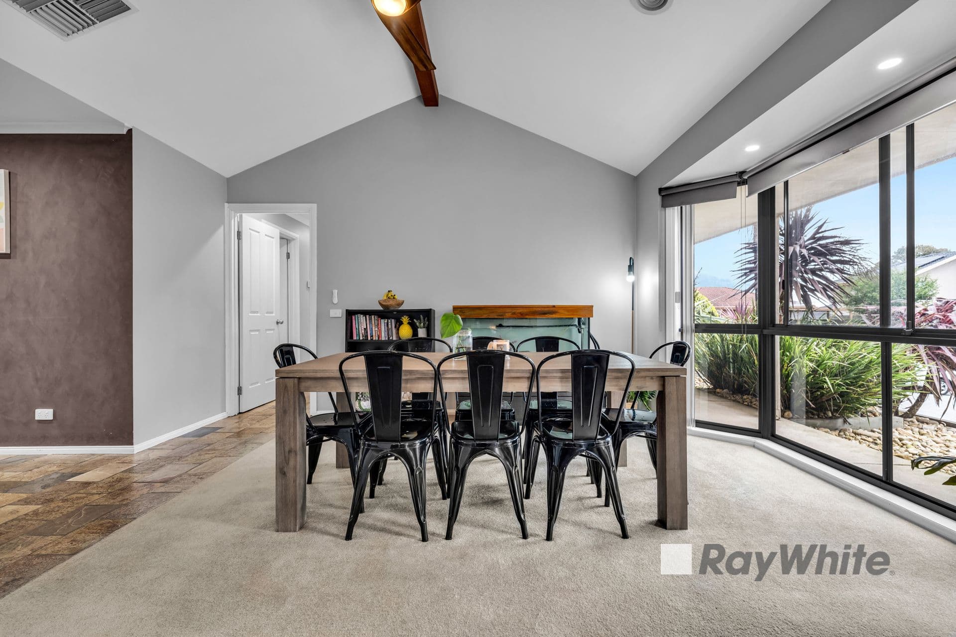 8 Bowman Close, Narre Warren South VIC 3805, Narre Warren South - Thumbnail 7