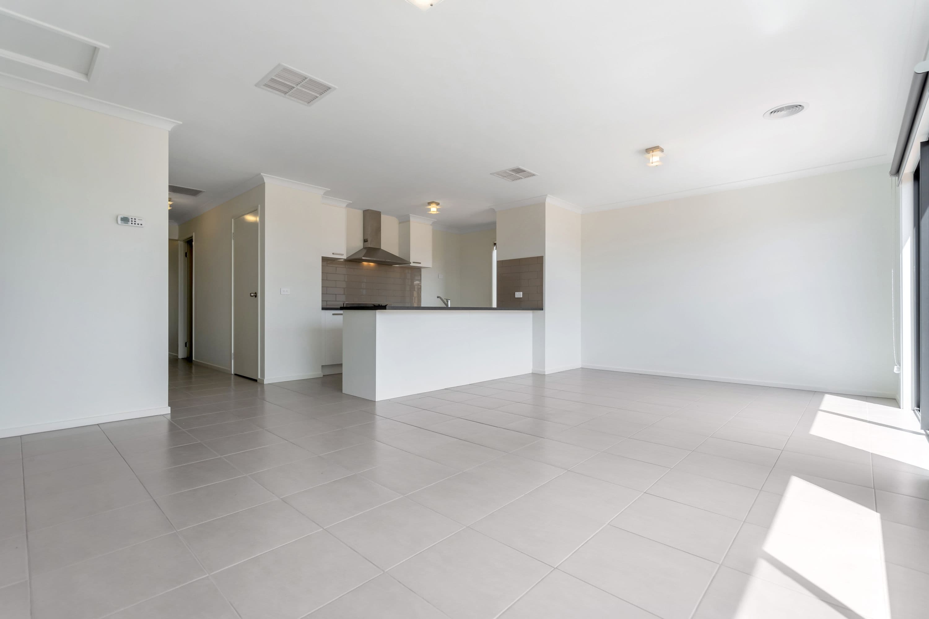 24 Bastings Avenue, Mickleham VIC 3064, Mickleham - Thumbnail 7