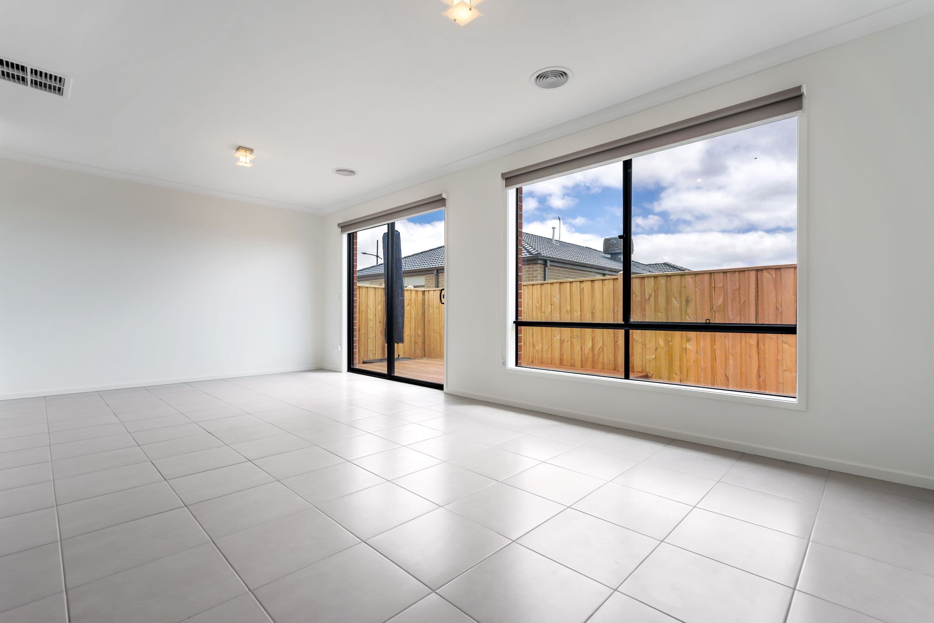 24 Bastings Avenue, Mickleham VIC 3064, Mickleham - Thumbnail 8