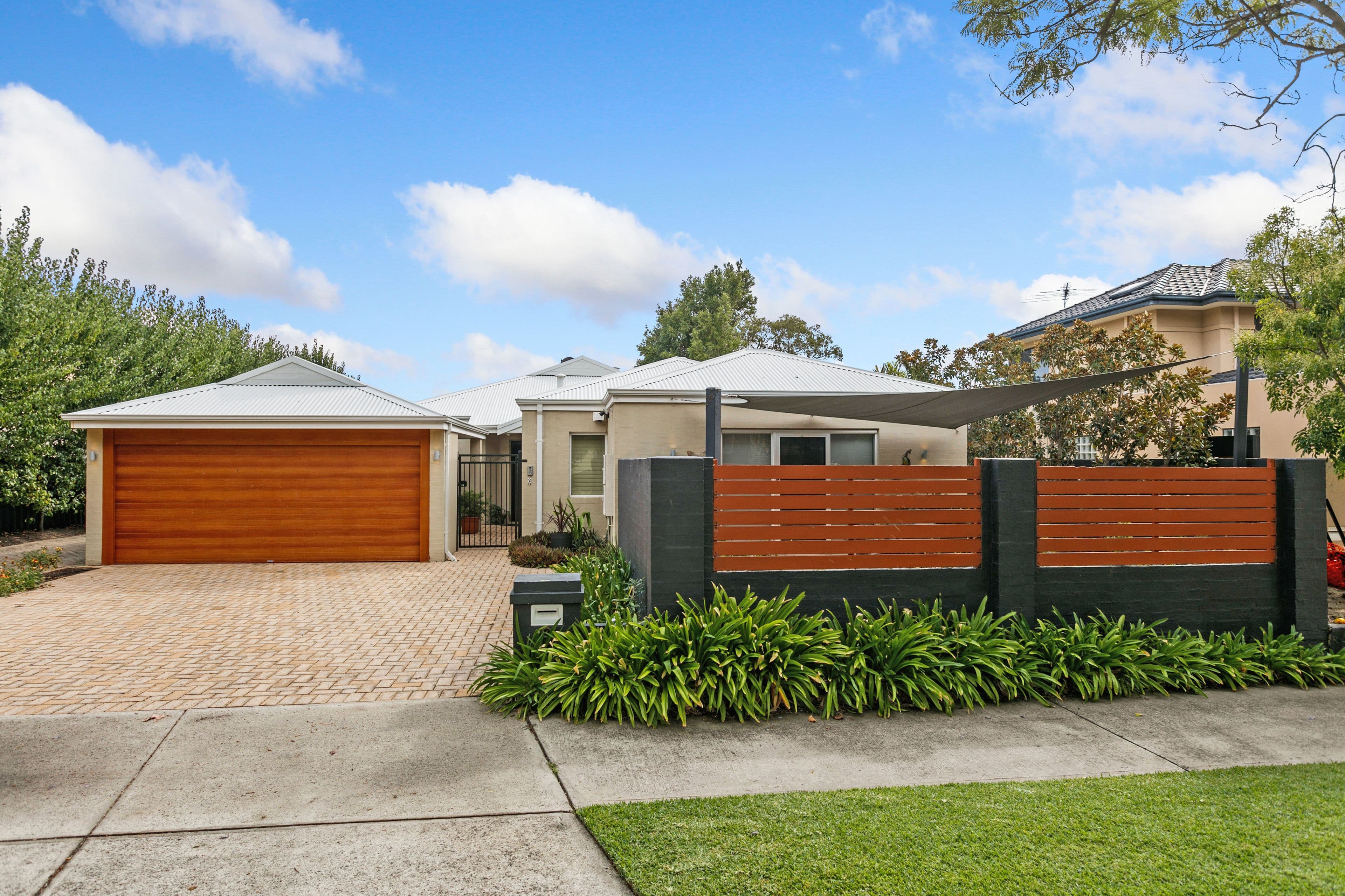 9 Glenelg Street, Applecross WA 6153, Applecross - Image 1