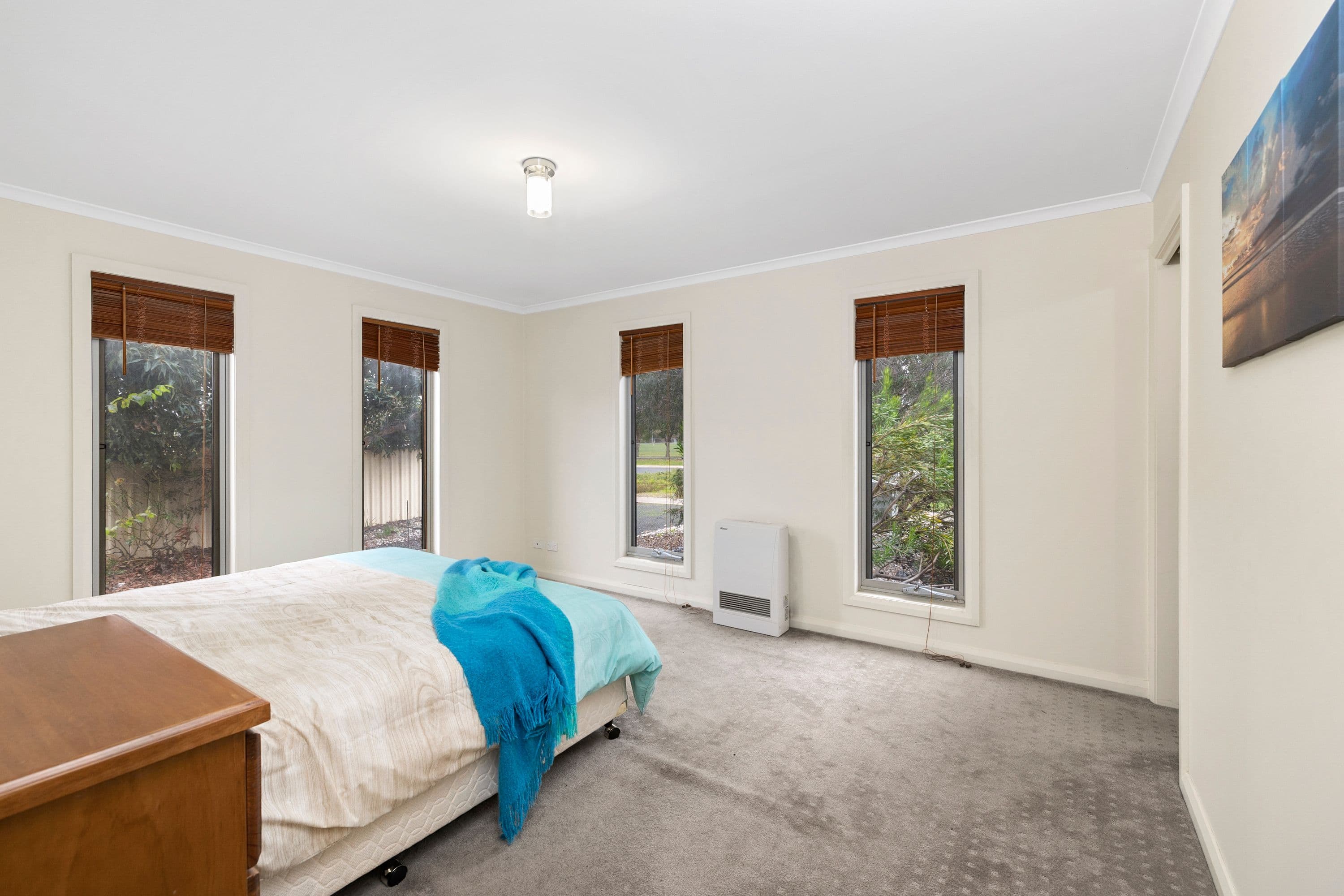 8 McDonald Street, Ararat VIC 3377, Ararat - Thumbnail 7