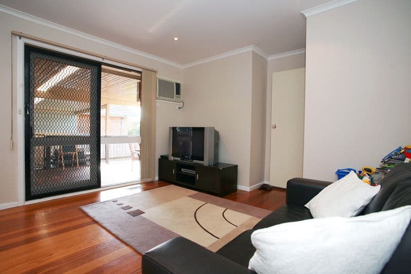 4 Eddington Place, ENDEAVOUR HILLS VIC 3802, Endeavour Hills - Thumbnail 7