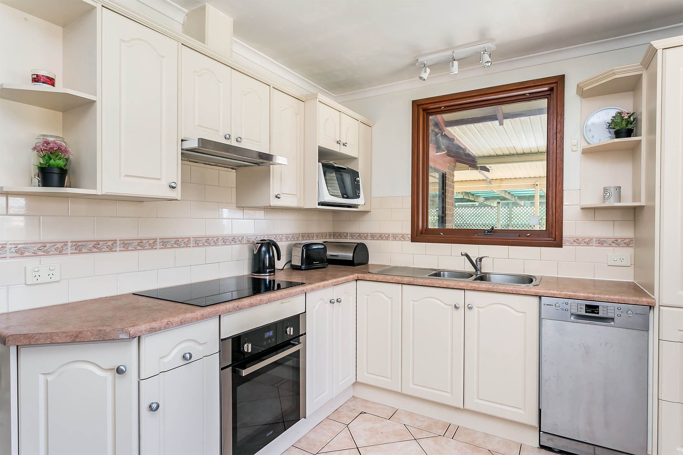 24 Fraser Drive, North Haven SA 5018, North Haven - Thumbnail 2