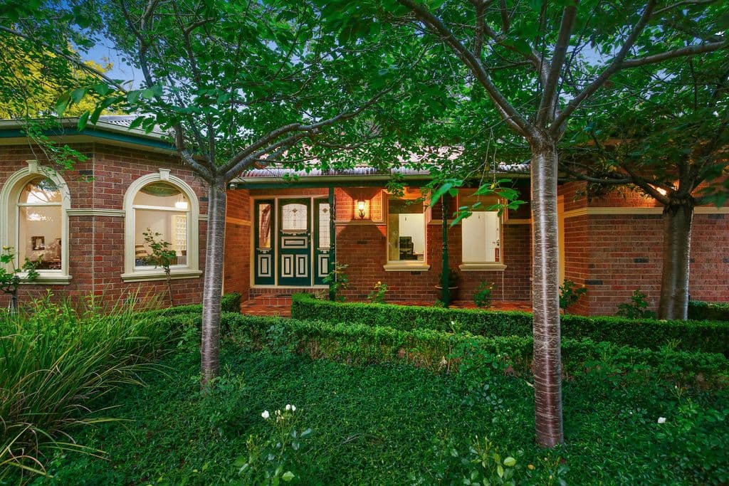 19 Clarkedale Rise, Kilsyth South VIC 3137, Kilsyth South - Thumbnail 2