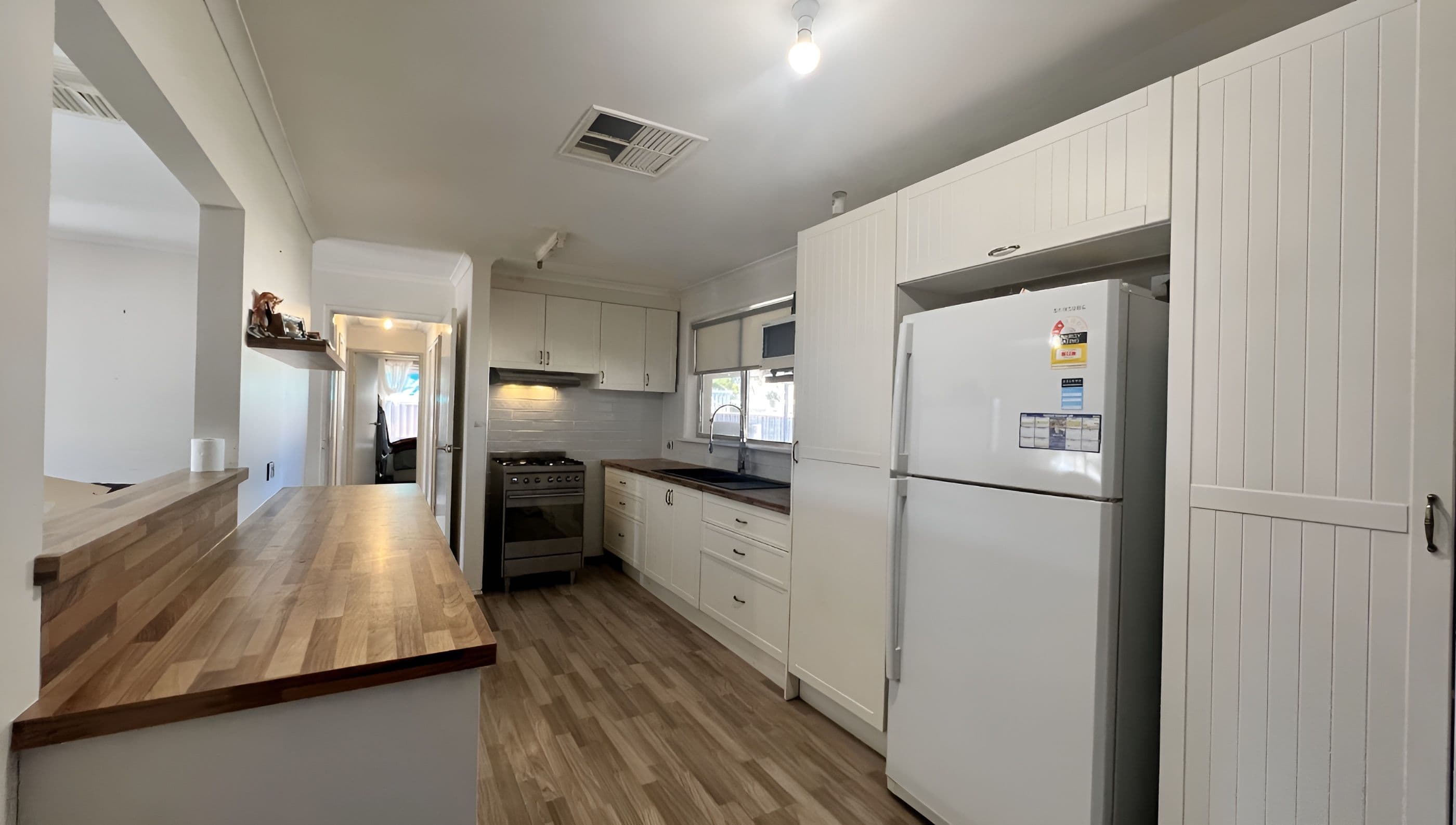 27 Abraham Drive, Whyalla Stuart SA 5608, Whyalla Stuart - Thumbnail 2