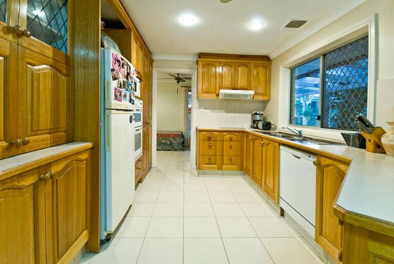 ROCHEDALE SOUTH QLD 4123, Rochedale South - Thumbnail 4