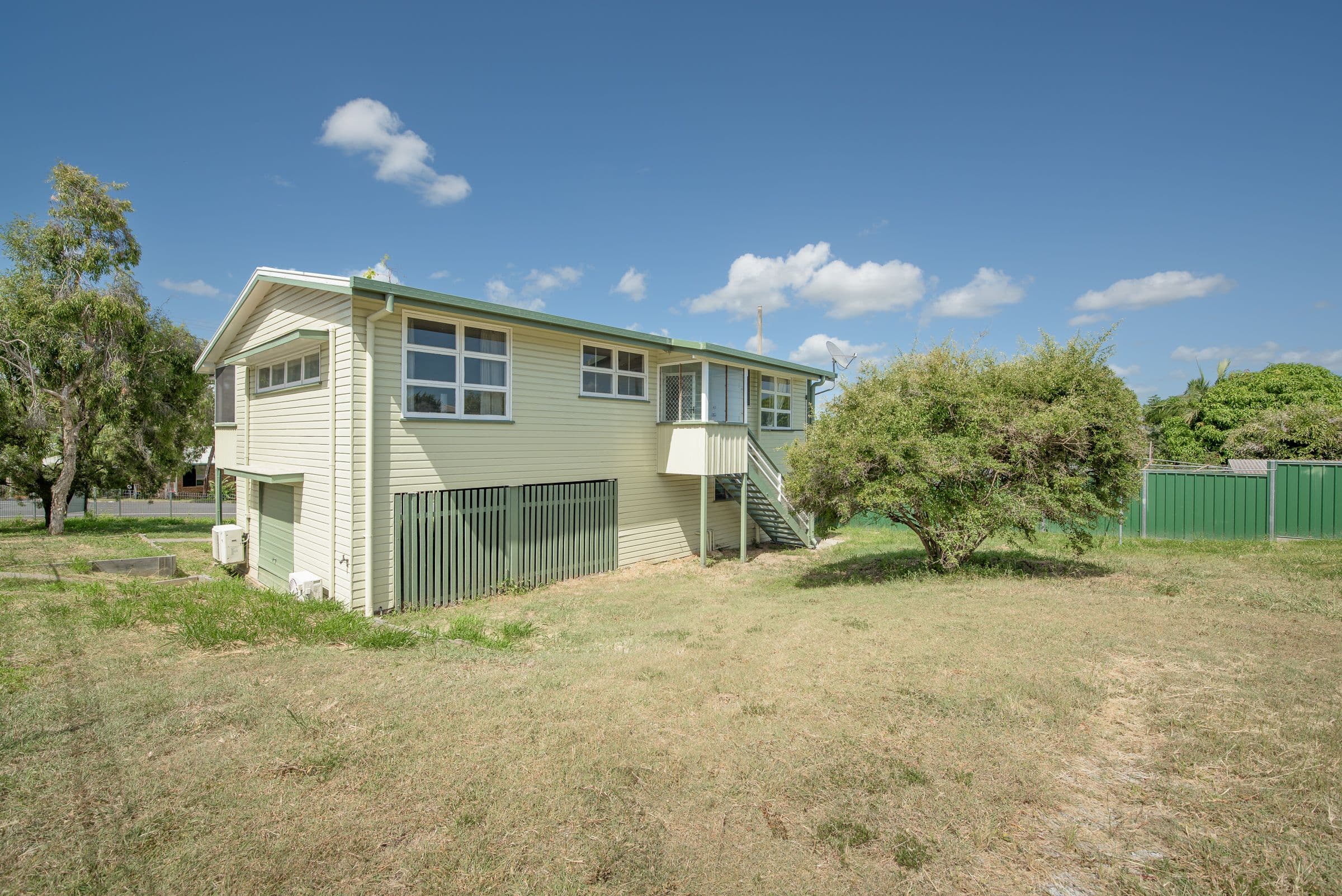 24 Park Street, West Gladstone QLD 4680, West Gladstone - Thumbnail 2