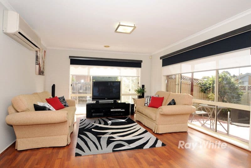 49 Trisha Drive, ROWVILLE VIC 3178, Rowville - Thumbnail 3