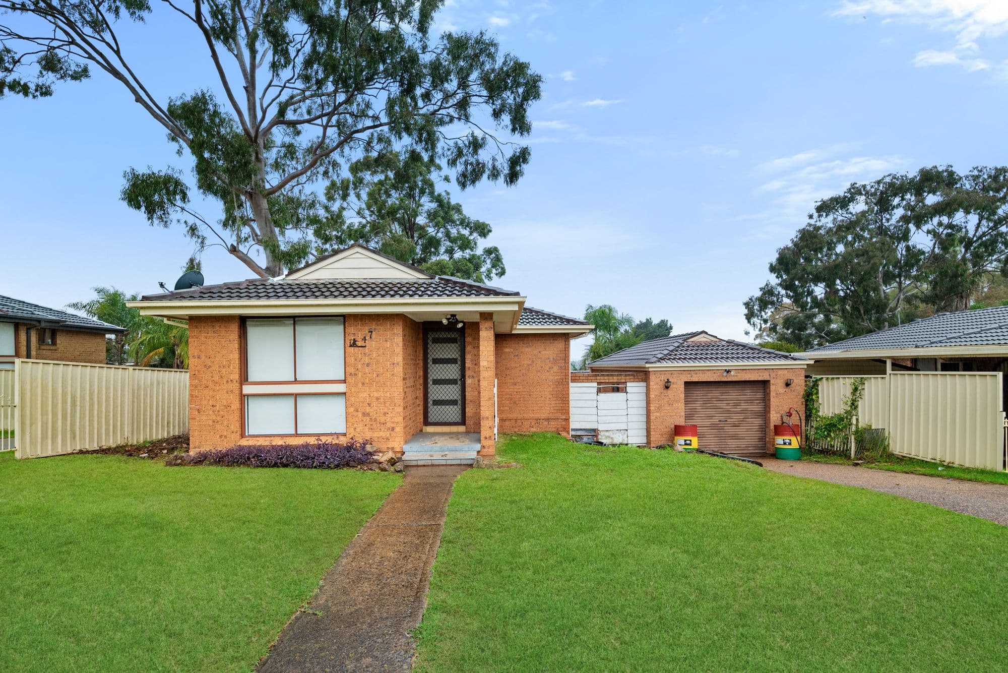 47 Othello Avenue, Rosemeadow NSW 2560, Rosemeadow - Thumbnail 2