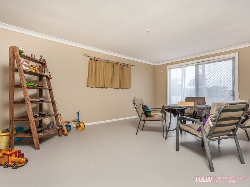 18 Rosenlund Street, Kallangur QLD 4503, Kallangur - Thumbnail 8