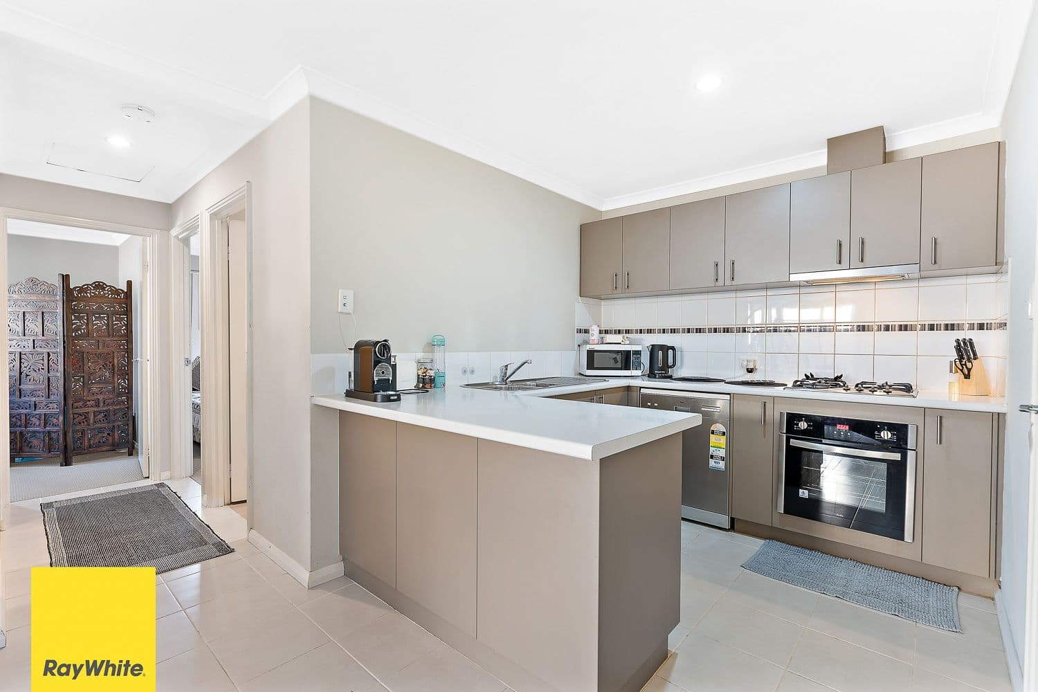 37 Oman Pass, Canning Vale WA 6155, Canning Vale - Thumbnail 3