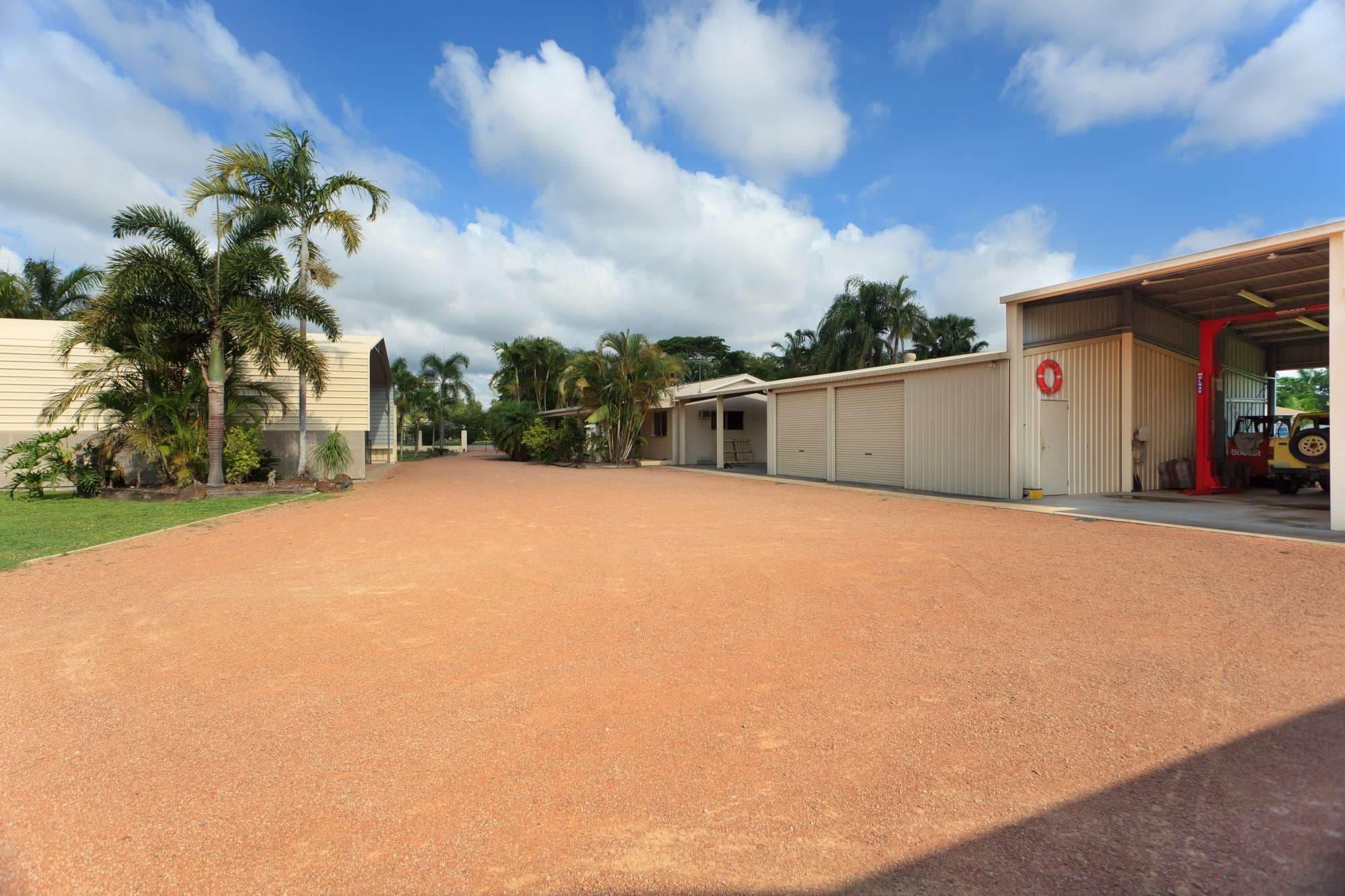 8 Rupertswood Drive, ALICE RIVER QLD 4817, Alice River - Thumbnail 5