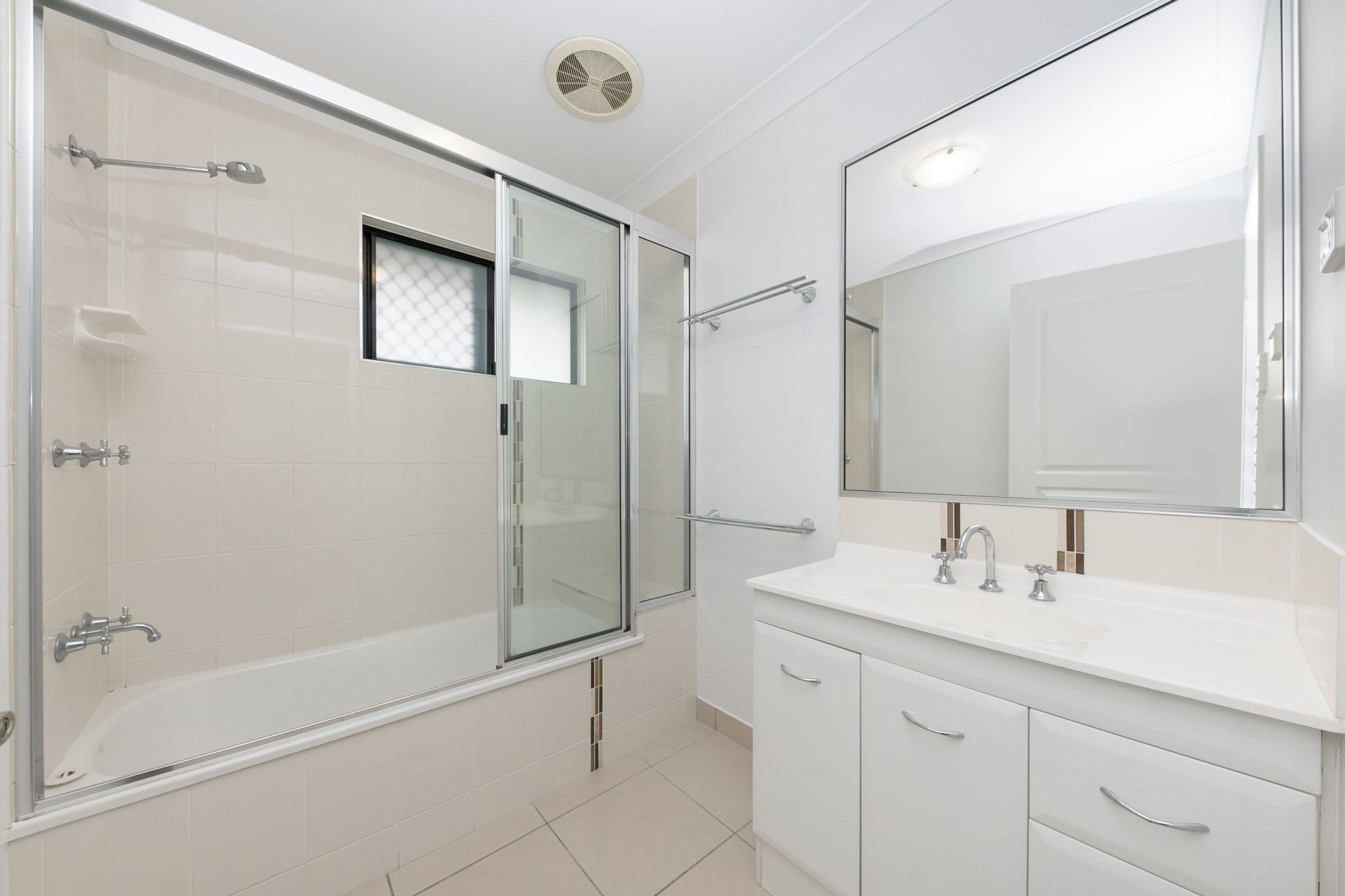 29 Kahana Avenue, Burdell QLD 4818, Burdell - Thumbnail 5