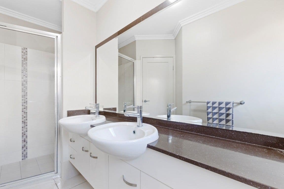 163 Elphinstone Street, Berserker QLD 4701, Berserker - Thumbnail 6