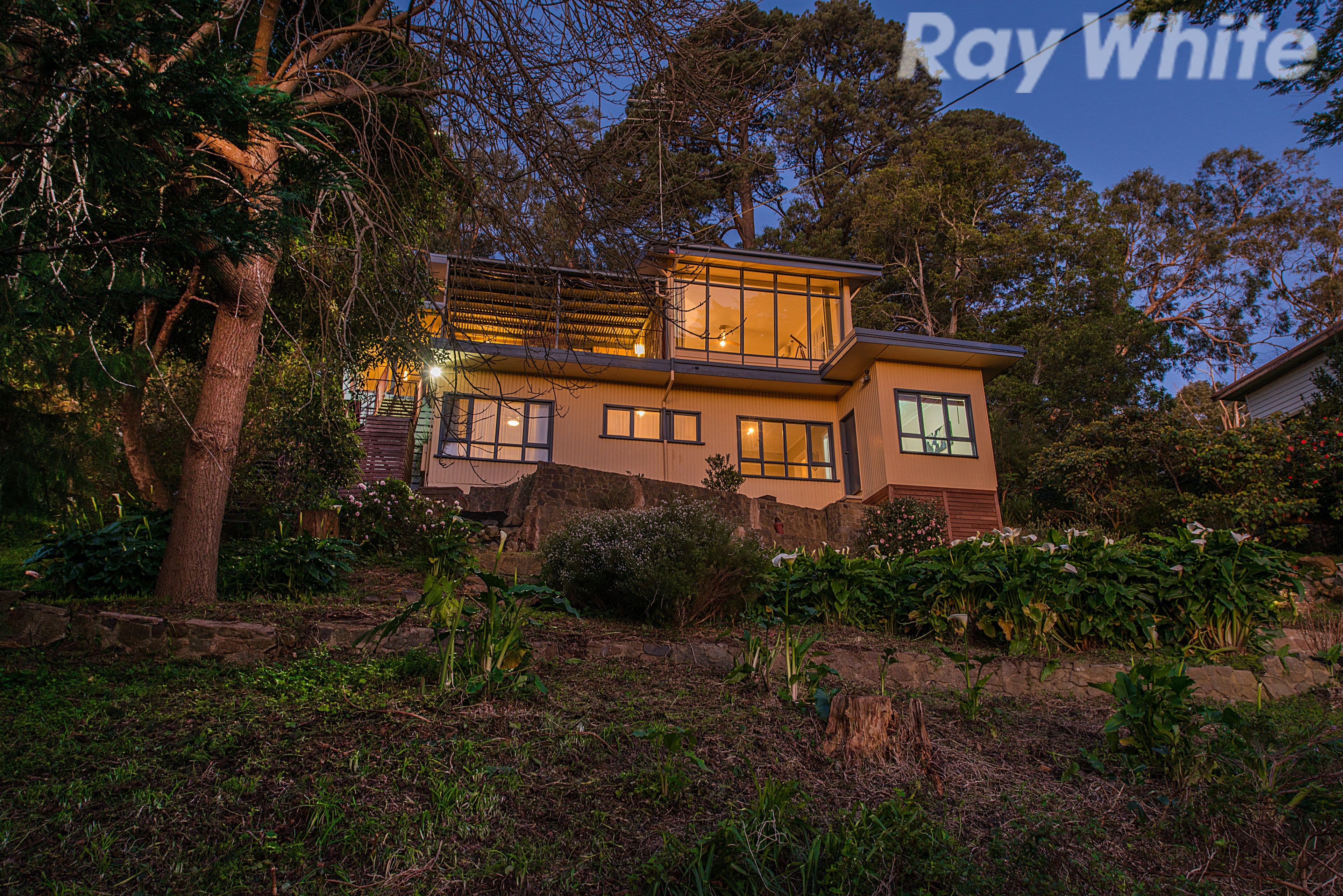 12 Olivette Avenue, Upper Ferntree Gully VIC 3156, Upper Ferntree Gully - Thumbnail 3