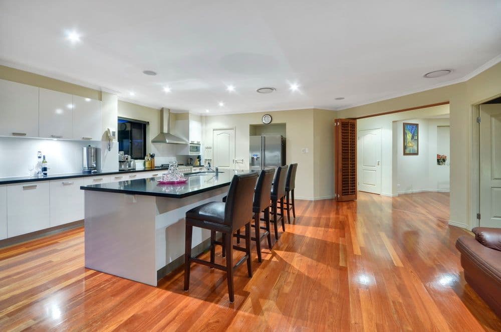 7 Keera Street, COORPAROO QLD 4151, Coorparoo - Thumbnail 4