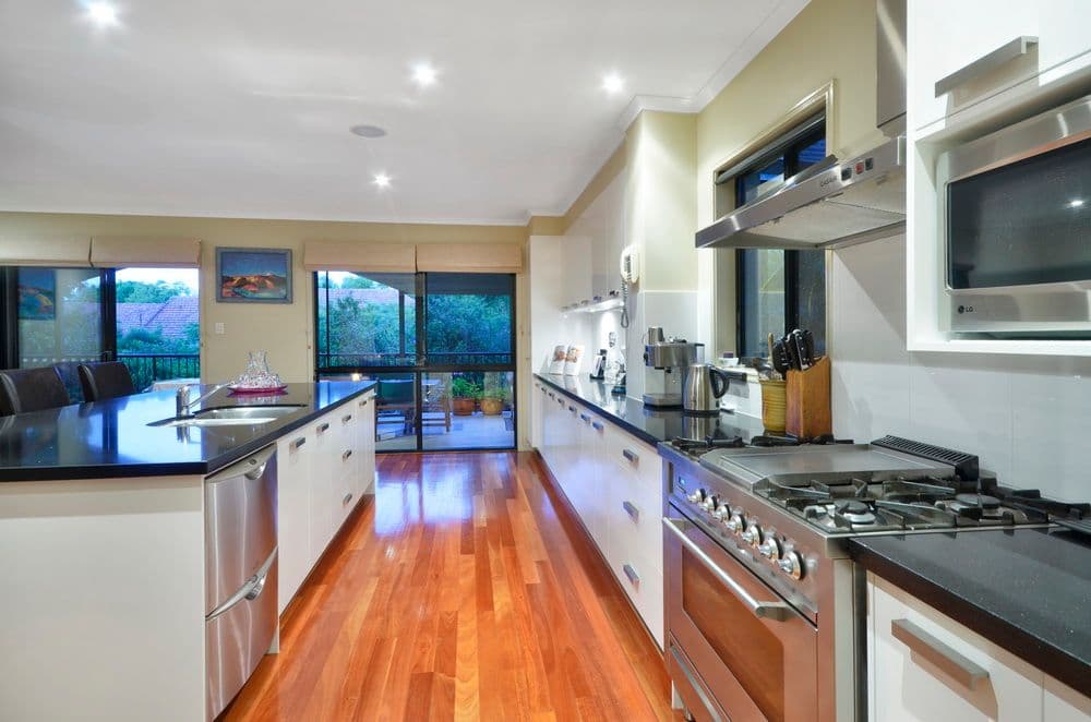 7 Keera Street, COORPAROO QLD 4151, Coorparoo - Thumbnail 5