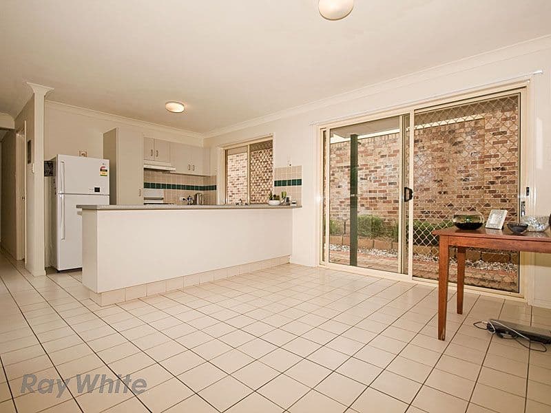 14 Huon Place, FOREST LAKE QLD 4078, Forest Lake - Thumbnail 2