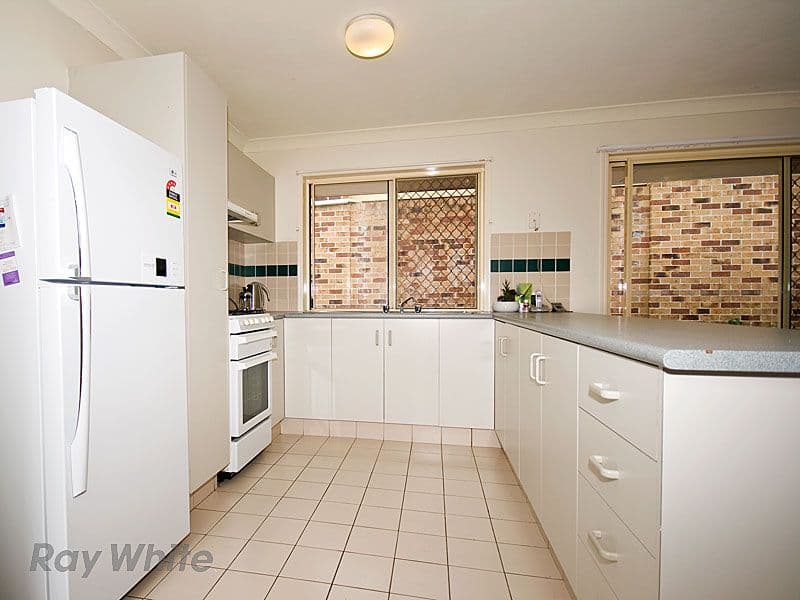 14 Huon Place, FOREST LAKE QLD 4078, Forest Lake - Thumbnail 3