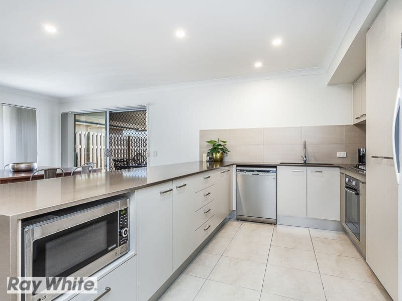 10 Amaranthine Street, Mango Hill QLD 4509, Mango Hill - Thumbnail 3