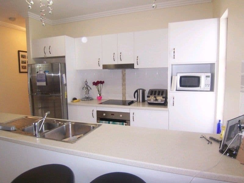1884 Logan Road, UPPER MOUNT GRAVATT QLD 4122, Upper Mount Gravatt - Thumbnail 3