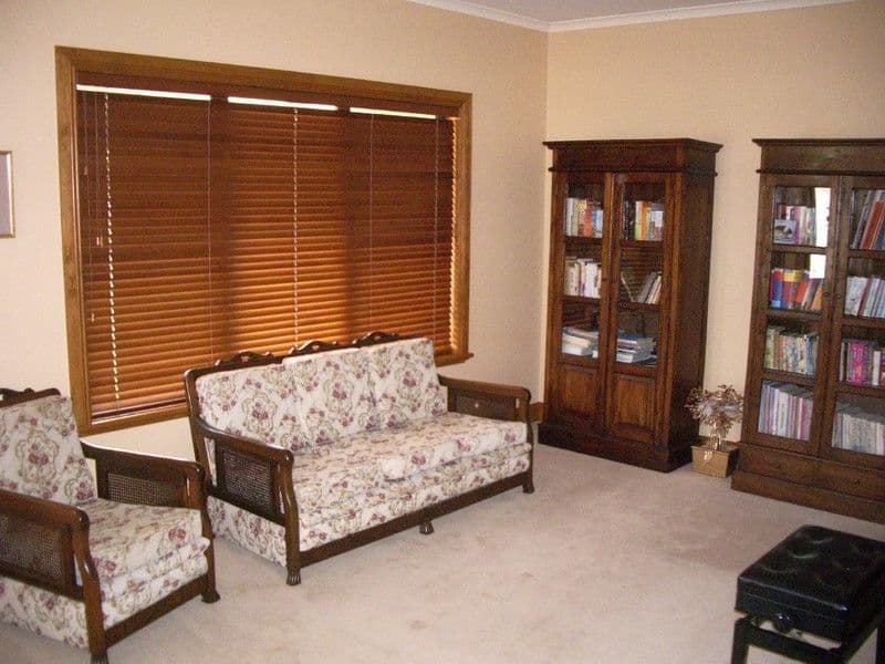 27 Naracoorte Road, BORDERTOWN SA 5268, Bordertown - Thumbnail 4