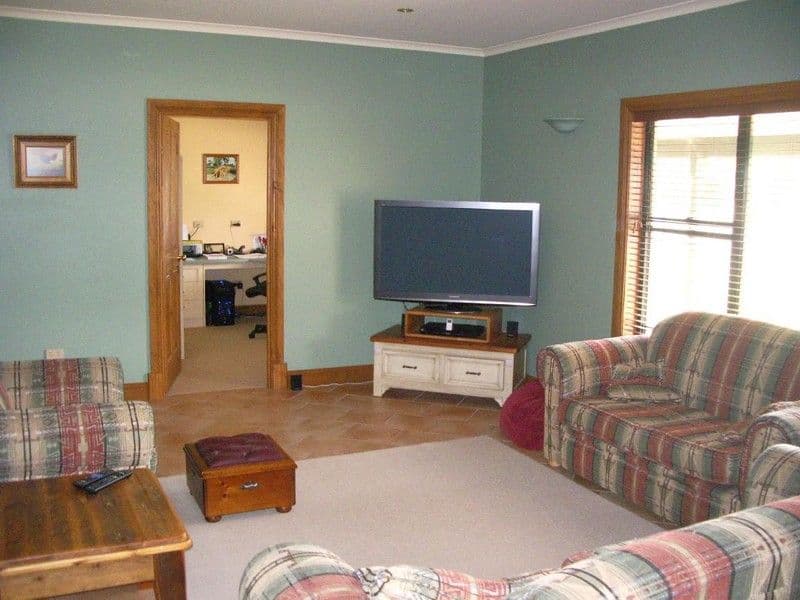 27 Naracoorte Road, BORDERTOWN SA 5268, Bordertown - Thumbnail 5