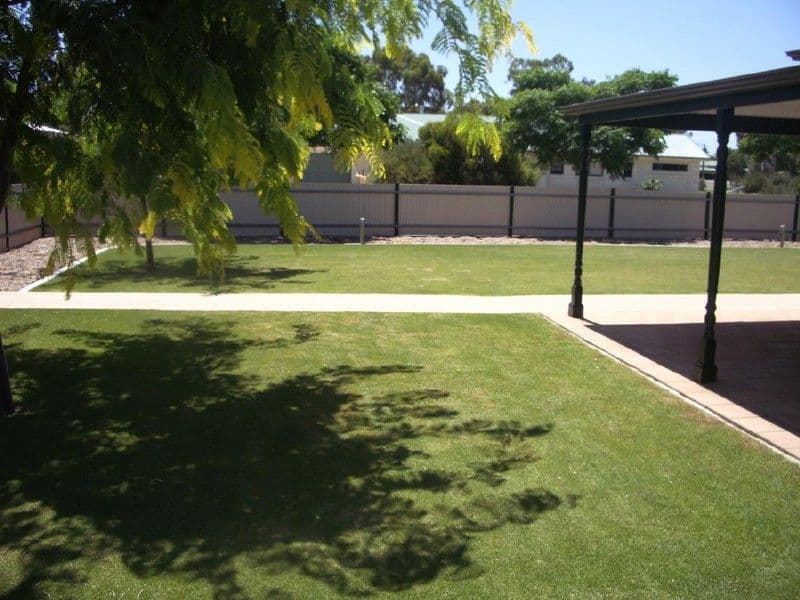 27 Naracoorte Road, BORDERTOWN SA 5268, Bordertown - Thumbnail 7