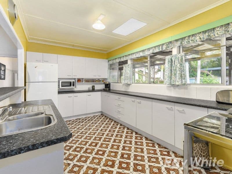 9 Browns Dip Road, ENOGGERA QLD 4051, Enoggera - Thumbnail 5