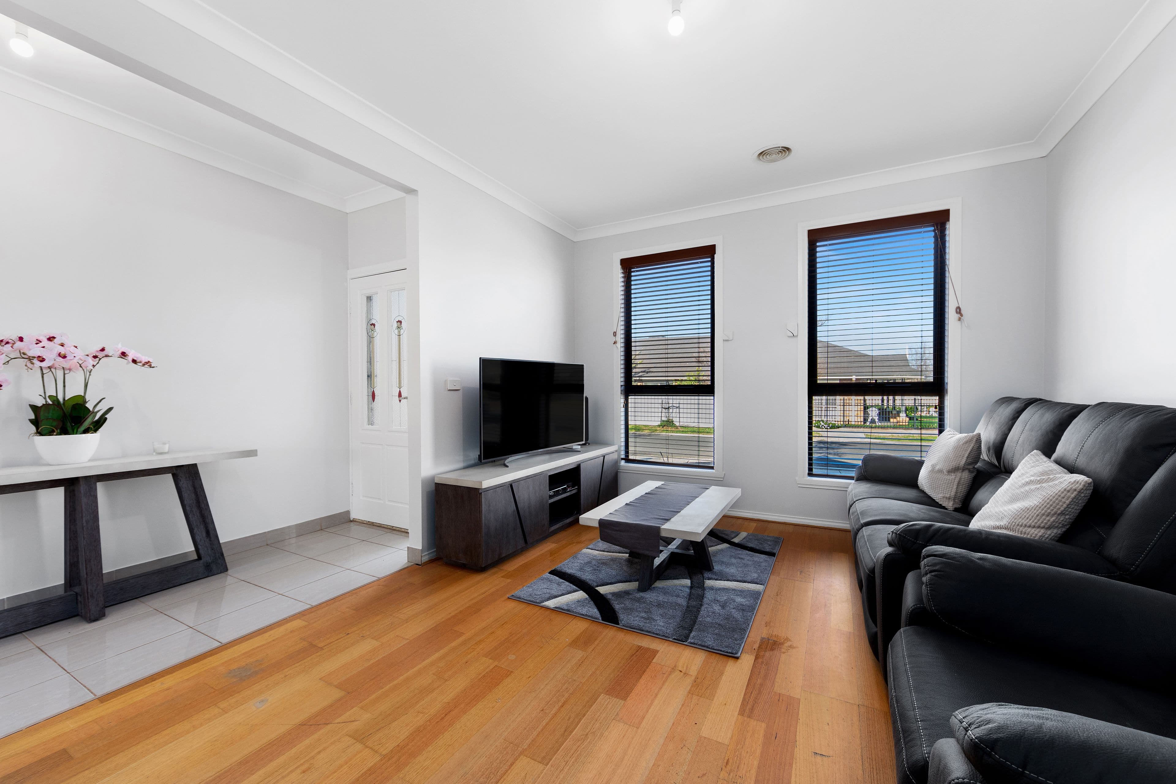 13 St Vincent Way, Caroline Springs VIC 3023, Caroline Springs - Thumbnail 2