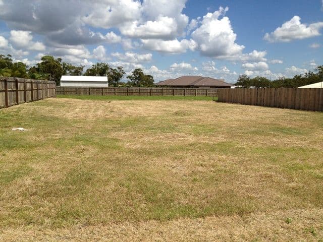 4 Tulipwood Court, Norman Gardens QLD 4701, Norman Gardens - Thumbnail 2