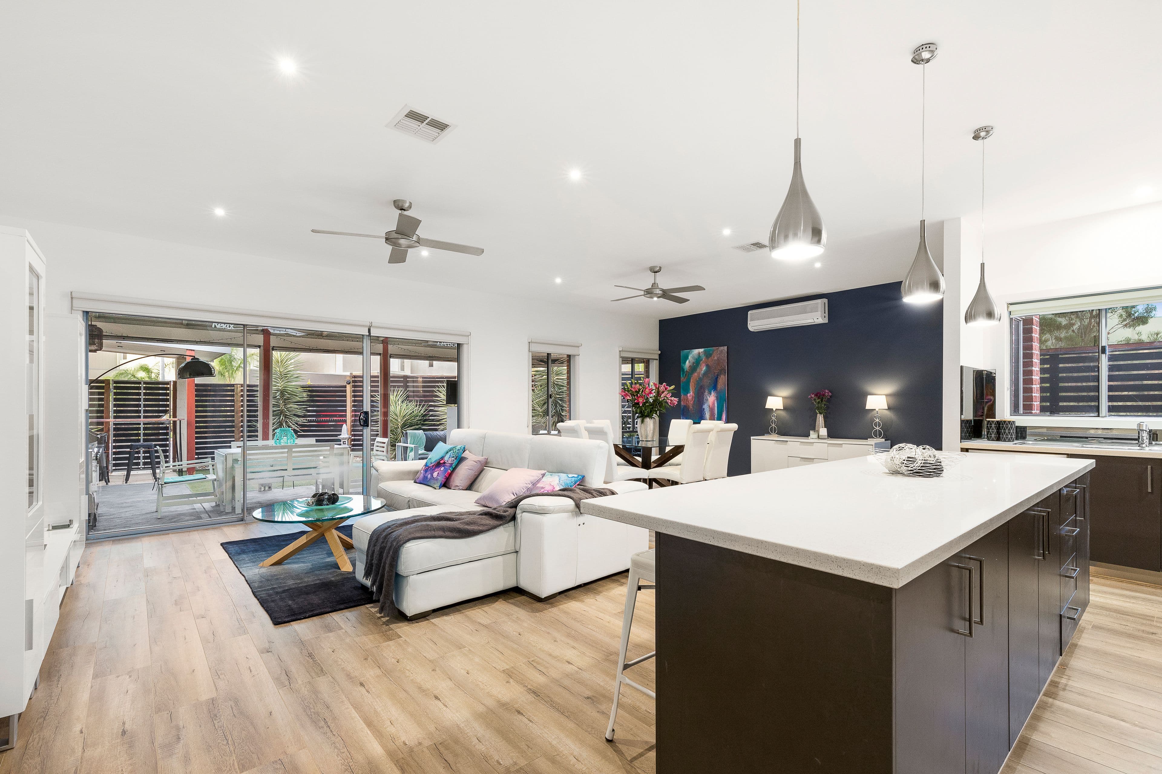 12 Braeburn Parade, Rowville VIC 3178, Rowville - Thumbnail 4