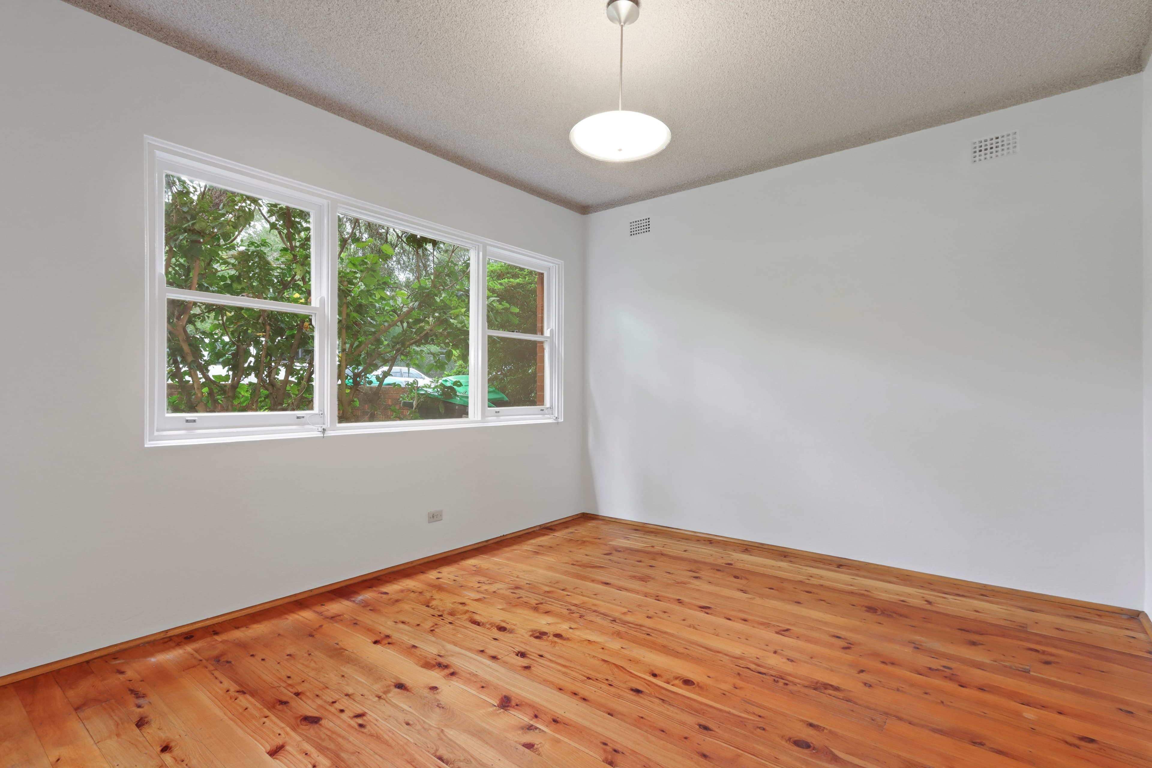372 Railway Parade, Carlton NSW 2218, Carlton - Thumbnail 2