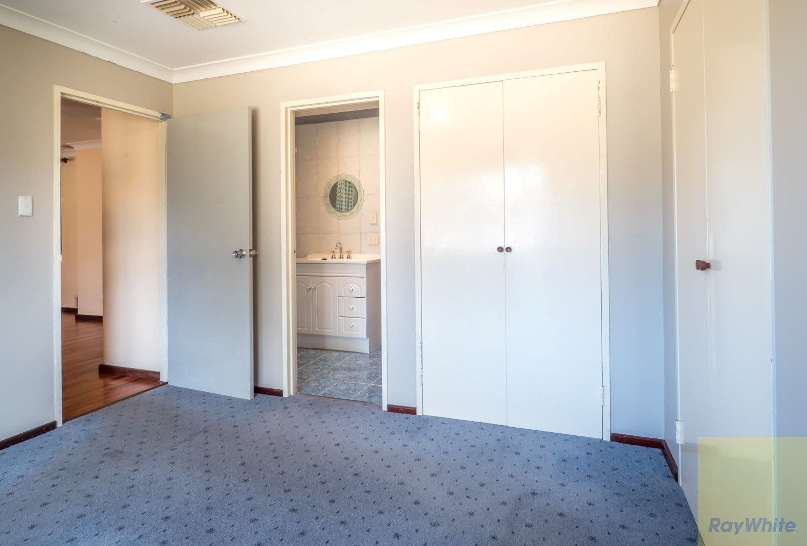 19 Tuppen Street, Yarraville - Thumbnail 6