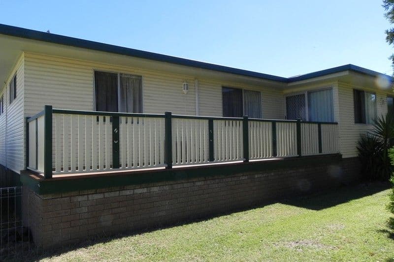 16 Cooper, PITTSWORTH QLD 4356, Pittsworth - Thumbnail 2