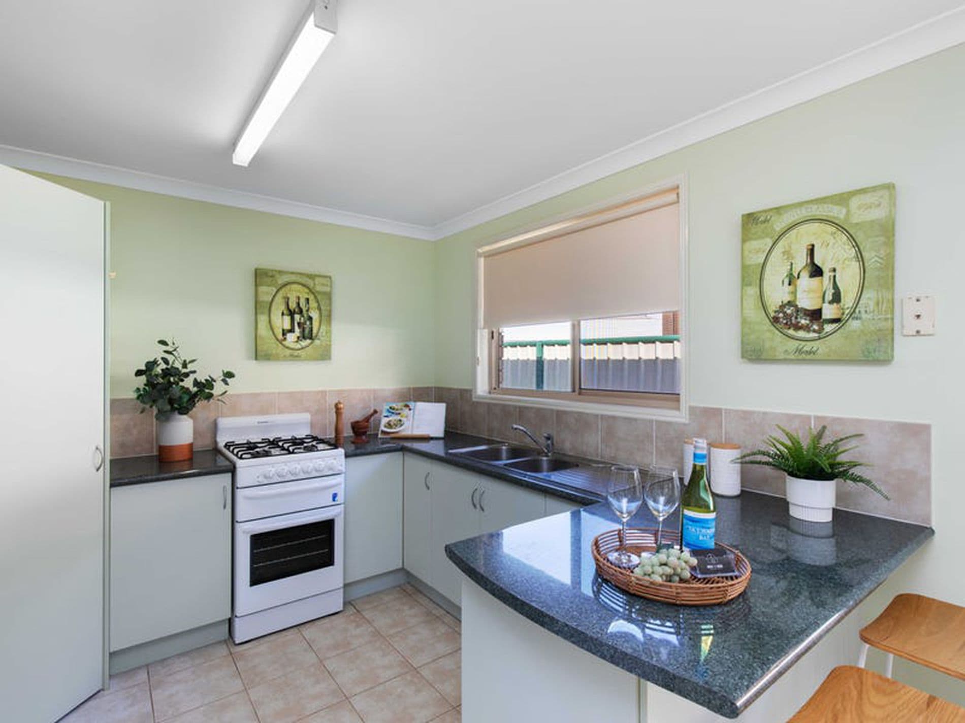 33 Swan Street, Beerwah, Beerwah - Thumbnail 2